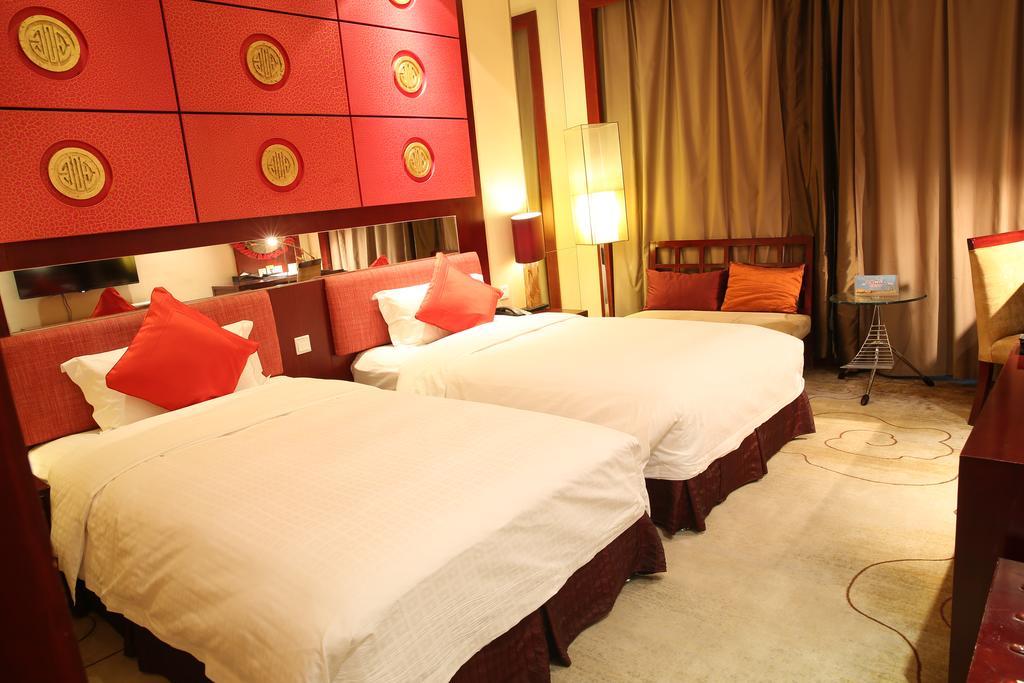 Grand Soluxe Hotel ตุนหวง ภายนอก รูปภาพ