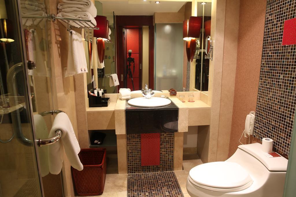 Grand Soluxe Hotel ตุนหวง ภายนอก รูปภาพ